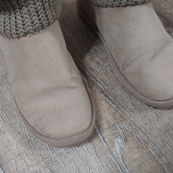 Rampage womans faux fur lined boots size 8 m - Picture 2 of 14